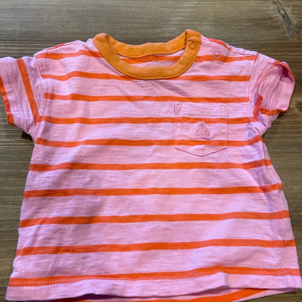 Baby GAP Orange and Pink Short Sleeve Short ONLY - SMOKE FREE HOME-